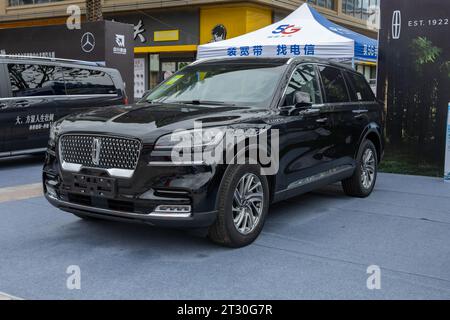 ZHONGSHAN GUANGDONG Cina-10 giugno 2022: Un'auto Lincoln nera. Foto Stock