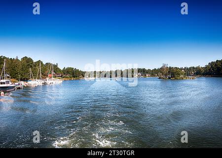 Splendido arcipelago intorno a Helsinki, capitale della Finlandia. HDR. Foto Stock