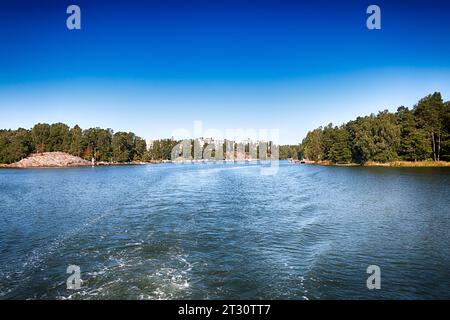 Splendido arcipelago intorno a Helsinki, capitale della Finlandia. HDR. Foto Stock