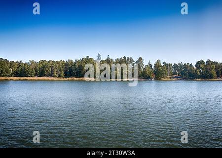 Splendido arcipelago intorno a Helsinki, capitale della Finlandia. HDR. Foto Stock