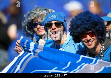 Baltimora, Stati Uniti. 22 ottobre 2023. I tifosi dei Detroit Lions si preparano ad affrontare i Baltimore Ravens durante il primo tempo al M&T Bank Stadium di Baltimora, Maryland, domenica 22 ottobre 2023. Foto di David Tulis/UPI credito: UPI/Alamy Live News Foto Stock