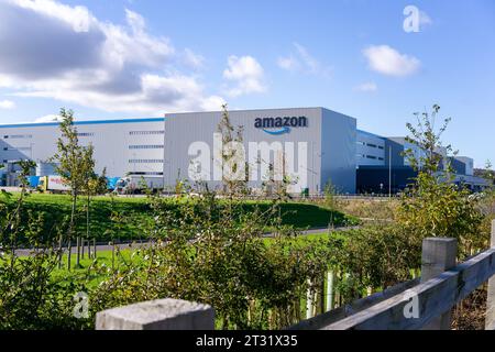 Magazzino o centro di evasione ordini Amazon NCL1 a Follingsby, Gateshead, Regno Unito Foto Stock