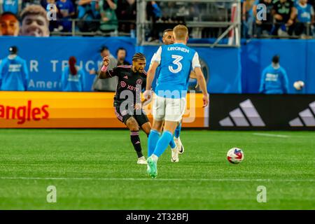 Charlotte, North Carolina, USA. 21 ottobre 2023. Inter Miami DEFENDER DEANDRE YEDLIN gli Stati Uniti giocano contro il Charlotte FC al Bank of America Stadium di Charlotte, North Carolina, USA. Charlotte FC vince la partita, 1-0. (Immagine di credito: © Walter G Arce Sr Grindstone medi/ASP) SOLO USO EDITORIALE! Non per USO commerciale! Foto Stock