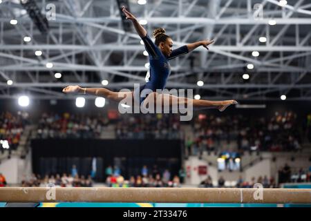 Santiago, Brasile. 22 ottobre 2023. CILE - SANTIAGO - 10/22/2023 - GIOCHI PANAMERICANI SANTIAGO 2023, GINASTICA ARTISTICA - Rebeca Andrade, BRA, nella competizione a squadre di ginnastica artistica tenutasi allo Stadio Nazionale durante i Giochi panamericani Santiago 2023. Foto: Gabriel Heusi /AGIF Credit: AGIF/Alamy Live News Foto Stock