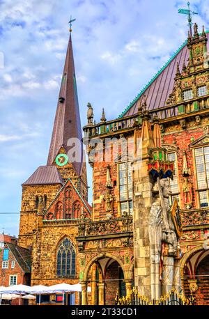 Statua di Rolando nella piazza del mercato di Brema, Germania Foto Stock