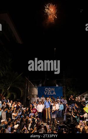 Caracas, Distrito Capital, Venezuela. 23 ottobre 2023. Maria Corina Machado celebra el tado anunciado por la ComisiÃ³n Nacional de Primarias en el que se le da como ganadora de las elecciones primarias de la oposiciÃ³n venezolana (Credit Image: © Elena Fernandez/ZUMA Press Wire) SOLO USO EDITORIALE! Non per USO commerciale! Foto Stock