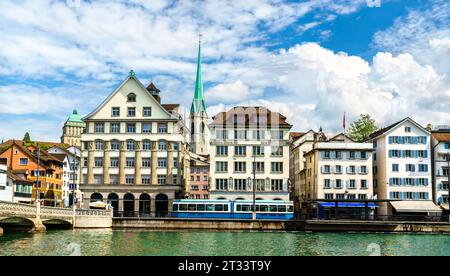 Predigerkirche, una delle quattro chiese principali della città vecchia di Zurigo in Svizzera Foto Stock