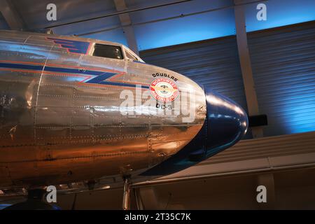 1939 Douglas DC-3 aeroplano in mostra al museo Henry Ford Foto Stock