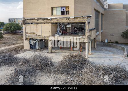 Pali di armature metalliche per il riciclaggio presso il sito di demolizione, Fort Worth, Texas, USA Foto Stock