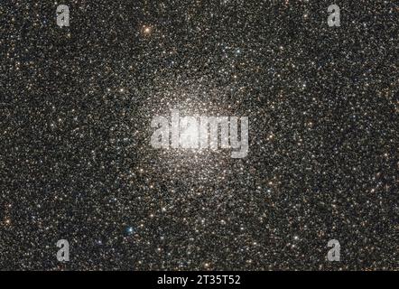 Ammasso di stelle globulari Messier 22 Foto Stock