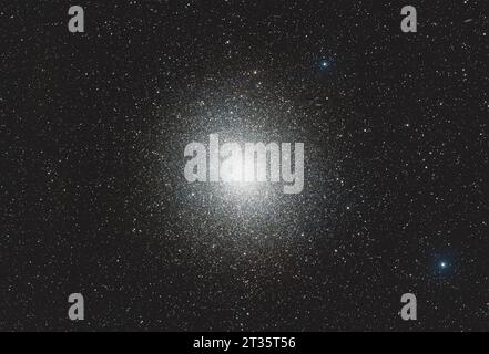 Cluster di stelle globulari Omega Centauri Foto Stock