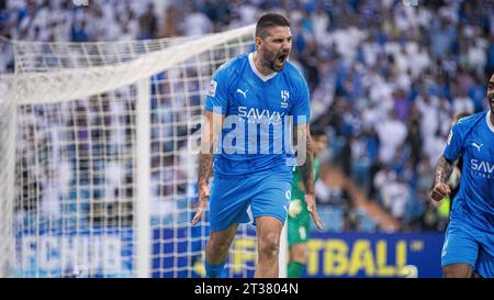 Aleksandar Mitrovic di al Hilal SFC festeggia dopo aver segnato il terzo gol della sua tripletta durante al Hilal SFC (KSA) vs Mumbai City (IND) durante il loro match Day 3 dell'AFC Champions League 2023-24 gruppo D al King Fahd International Stadium il 23 ottobre 2023 a Riyadh, Arabia Saudita. Foto di Victor Fraile / Power Sport Images Foto Stock