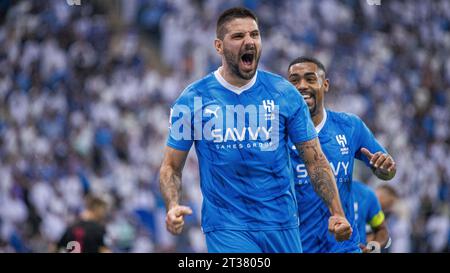 Aleksandar Mitrovic di al Hilal SFC festeggia dopo aver segnato il terzo gol della sua tripletta durante al Hilal SFC (KSA) vs Mumbai City (IND) durante il loro match Day 3 dell'AFC Champions League 2023-24 gruppo D al King Fahd International Stadium il 23 ottobre 2023 a Riyadh, Arabia Saudita. Foto di Victor Fraile / Power Sport Images Foto Stock