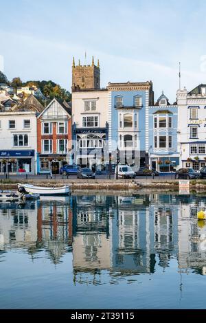 Porto di Dartmouth la mattina presto. Devon, Inghilterra Foto Stock