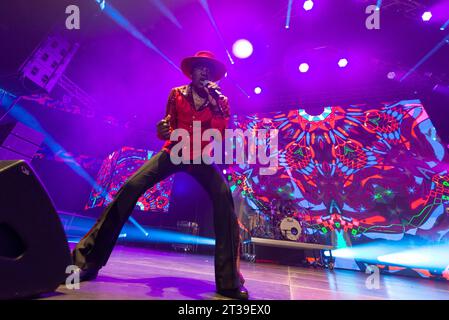 AFRIC SIMONE canta durante il concerto della discoteca 80, Cluj-Napoca, sabato 2 luglio 2022 Foto Stock