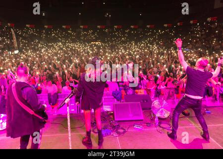 La seconda edizione del concerto retro Party Romania, a Cluj-Napoca, venerdì 10 marzo 2023. Foto Stock