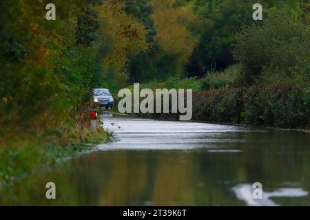 21 ottobre: Allagamento di Storm Babet ad Allerton Bywater, West Yorkshire, Regno Unito Foto Stock