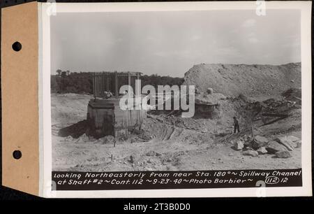 Contratto n. 112, Spillway all'asta 2 dell'Acquedotto di Quabbin, Holden, guardando a nord-est dalla vicina sta. 180 gradi, canale di versamento all'albero 2, Holden, Mass., 23 settembre 1940 Foto Stock