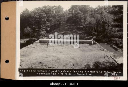Contratto n. 39, Trunk Line Sewer, Rutland, Holden, Eagle Lake Culvert, guardando ad est lungo la linea centrale, Rutland-Holden Sewer, Holden, Massachusetts, 10 ottobre, 1933 Foto Stock