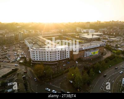 Una vista aerea di Carrow Road, sede di Norwich City durante la partita del campionato Sky Bet Norwich City vs Middlesbrough a Carrow Road, Norwich, Regno Unito, 24 ottobre 2023 (foto di Ryan Crockett/News Images) Foto Stock