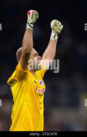 Milano, Italia. 24 ottobre 2023. Alexander Schlager del RB Salzburg celebra la partita di calcio della UEFA Champions League tra FC Internazionale e RB Salzburg. Crediti: Nicolò campo/Alamy Live News Foto Stock