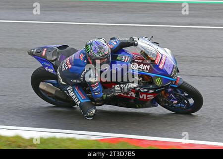 Jason o'Halloran - McAMS Yamaha - in sella alla Yamaha 22 nelle 2023 Superbike britanniche a Brands Hatch nell'ottobre 2023 Foto Stock