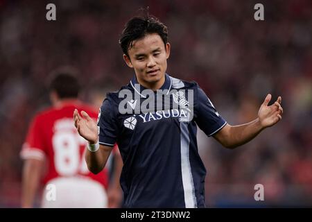 Takefusa Kubo della Real Sociedad reagisce durante la partita di UEFA Champions League tra SL Benfica e Real Sociedad all'Estadio do Sport Lisboa e Benfica il 24 ottobre 2023, a Lisbona, Portogallo. Foto Stock