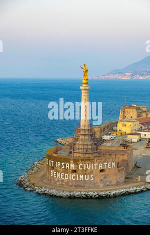 Italia, Sicilia, Messina, Stele della Madonna della lettera (Stele della Madonna della lettera) Foto Stock