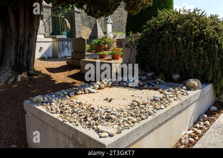 Francia, Alpi marittime, Saint Paul de Vence, cimitero, tomba del pittore Marc Chagall Foto Stock