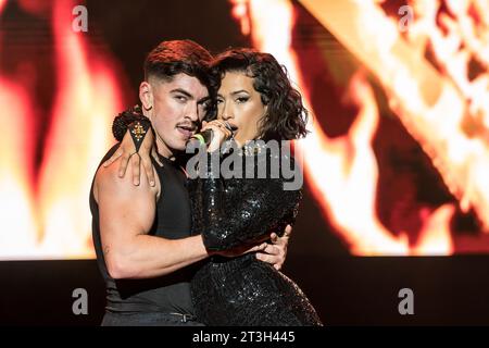 Fotografías de Chanel en el concierto organizado por Los40, Los40 Pilar Pop Festival en las Fiestas del Pilar 2023 de Saragozza. Plaza del Pilar Foto Stock