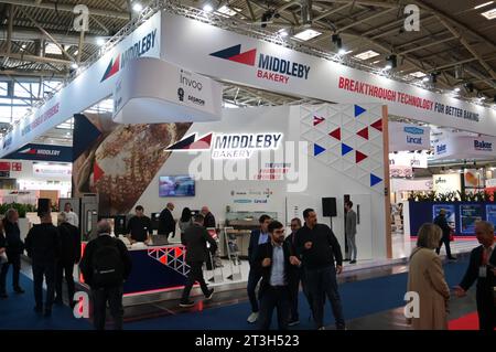 Messe München. Die Internationale Bäckereiausstellung iba, ist die führende Weltmesse für Bäckerei, Konditorei und Snacks. Foto: Messestand der Middleby Bakery, USA *** Messe München The International Bakery Exhibition iba, è la principale fiera mondiale per prodotti da forno, dolciumi e snack Stand fotografico di Middleby Bakery, USA. Credito: Imago/Alamy Live News Foto Stock