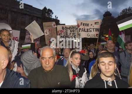 Manifestazioni a Zagabria in Croazia contro il bombardamento di Gaza Foto Stock