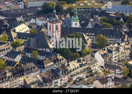 Luftbild, Evang. Nikolaikirche und kath. Kirche St Marien, Rathaus, Siegen-Kernband, Siegen, Siegerland, Nordrhein-Westfalen, Deutschland ACHTUNGxMINDESTHONORARx60xEURO *** Vista aerea, Evang Nikolaikirche e chiesa cattolica St Marien, municipio, Siegen core band, Siegen, Siegerland, Renania settentrionale-Vestfalia, Germania ATTENTIONxMINESTHONORARx60xEURO credito: Imago/Alamy Live News Foto Stock