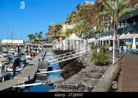 Porto di Calheta e Marina, isola di Madeira, Portogallo Foto Stock