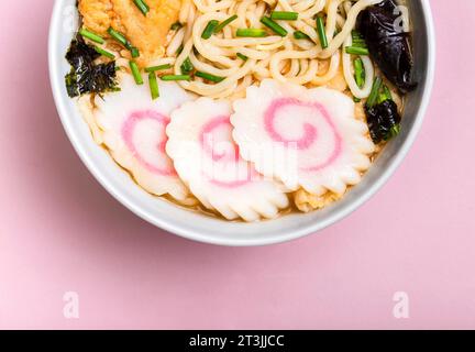 Chiudere il recipiente per zuppa di ramen noodles Foto Stock