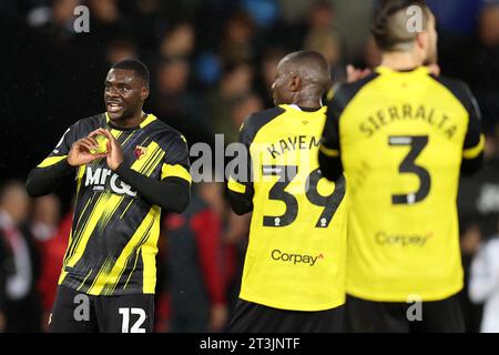 Swansea, Regno Unito. 24 ottobre 2023. Ken Sema di Watford reagisce. Partita di campionato EFL Skybet, Swansea City contro Watford allo Stadio Swansea.com di Swansea, Galles, martedì 24 ottobre 2023. Questa immagine può essere utilizzata solo per scopi editoriali. Solo per uso editoriale, foto di Andrew Orchard/Andrew Orchard fotografia sportiva/Alamy Live news credito: Andrew Orchard fotografia sportiva/Alamy Live News Foto Stock