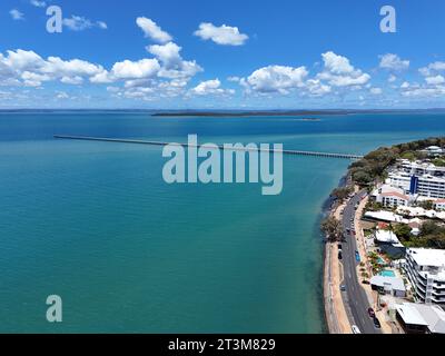 Una vista aerea del Molo Urangan a Hervey Bay, Queensland, Australia Foto Stock