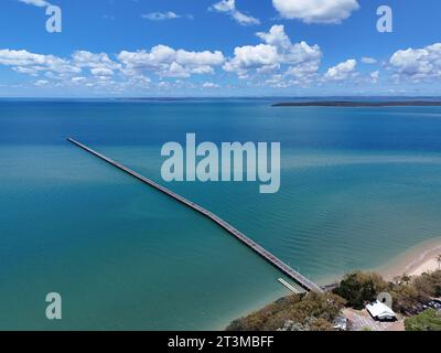 Una vista aerea del Molo Urangan a Hervey Bay, Queensland, Australia Foto Stock