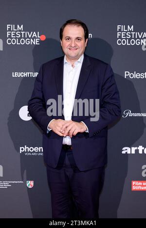 Politiker Nathanael Liminski CDU, Minister für Bundes- und Europaangelegenheiten, Internationales, Medien und Chef der Staatskanzlei NRW, beim NRW-Medienpreis für entwicklungspolitisches Engagement im Rautenstrauch-Joest Museum. Köln, 25.10.2023 NRW Deutschland *** politico Nathanael Liminski CDU, Ministro degli affari federali ed europei, affari internazionali, Media e Capo della Cancelleria di Stato NRW, al NRW Media Award for Development Policy Engagement presso il Rautenstrauch Joest Museum Colonia, 25 10 2023 NRW Germania Copyright: XChristophxHardtx Credit: Imago/Alamy Live News Foto Stock