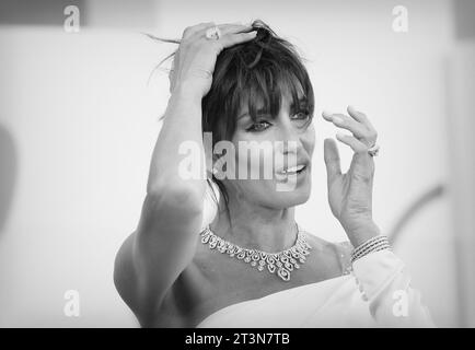 Venezia, Italia. 5 settembre 2023. Model Nieves Álvarez Credit: Independent Photo Agency/Alamy Live News Foto Stock