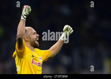 Alexander Schlager del RB Salzburg celebra la partita di calcio della UEFA Champions League tra FC Internazionale e RB Salzburg. Foto Stock