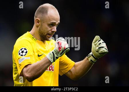 Alexander Schlager del RB Salzburg gesti durante la partita di UEFA Champions League tra FC Internazionale e RB Salzburg. Foto Stock