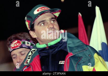 Italia Madonna di Campiglio 1993-12-12: Alberto Tomba, sciatore italiano, durante la Coppa del mondo di Sci Alpino 1993/1994 Foto Stock