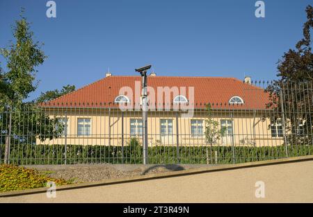 Clay Haus der Villa Reitzenstein, Amtssitz Staatsministerium Baden-Württemberg und des amtierenden Ministerpräsidenten, Richard-Wagner-Straße, Stoccarda, Baden-Württemberg, Deutschland *** Clay House di Villa Reitzenstein, residenza ufficiale Ministero dello Stato Baden Württemberg e il primo Ministro ad interim, Richard Wagner Straße, Stoccarda, Baden Württemberg, Germania credito: Imago/Alamy Live News Foto Stock