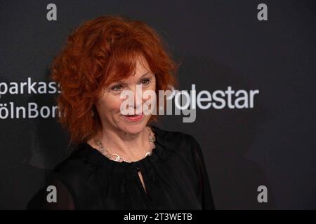 Heike TRINKER, Schauspielerin, Roter Teppich, Red Carpet Show, Ankunft, arrivo, Film Festival Cologne Awards a Koeln, 26.10.2022. *** Heike TRINKER, attrice, Red carpet, Red carpet show, arrivo, arrivo, Film Festival Cologne Awards a Colonia, 26 10 2022 crediti: Imago/Alamy Live News Foto Stock