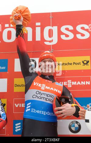 Felix LOCH Siegerehrung Viessmann Rodel Welt Cup Herren a Koenigssee, Deutschland AM 04.01.2015 Foto Stock