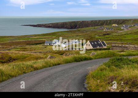 Cnoc Fola, noto anche come Bloody Foreland, è un punto panoramico situato sulla Wild Atlantic Way nella contea di Donegal, in Irlanda. Foto Stock