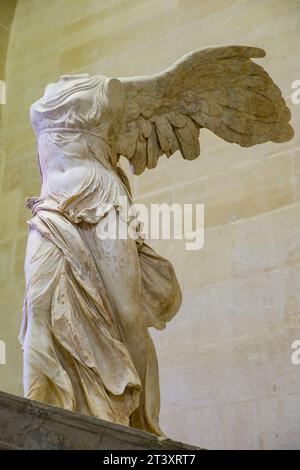 Victoria de Samotracia, escuela rodia del período helenístico, siglo II antes de Cristo, Museo del Louvre, il Museo nacional de Francia, Parigi, Francia,l'Europa occidentale. Foto Stock