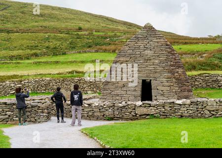 Gallarus Oratory, (Séipéilín Ghallarais), chiesa paleocristiana, penisola di Dingle, contea di Kerry, Irlanda, Regno Unito. Foto Stock
