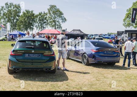 Tarporley, Cheshire, Inghilterra, 3 giugno 2023. Oulton Park BMW Sommerfest, cultura automobilistica, stile di vita e trasporto illustrazione editoriale. Foto Stock